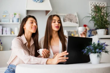 Apa Itu Maklon Skincare