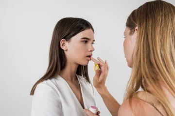 Manfaat Lip Serum