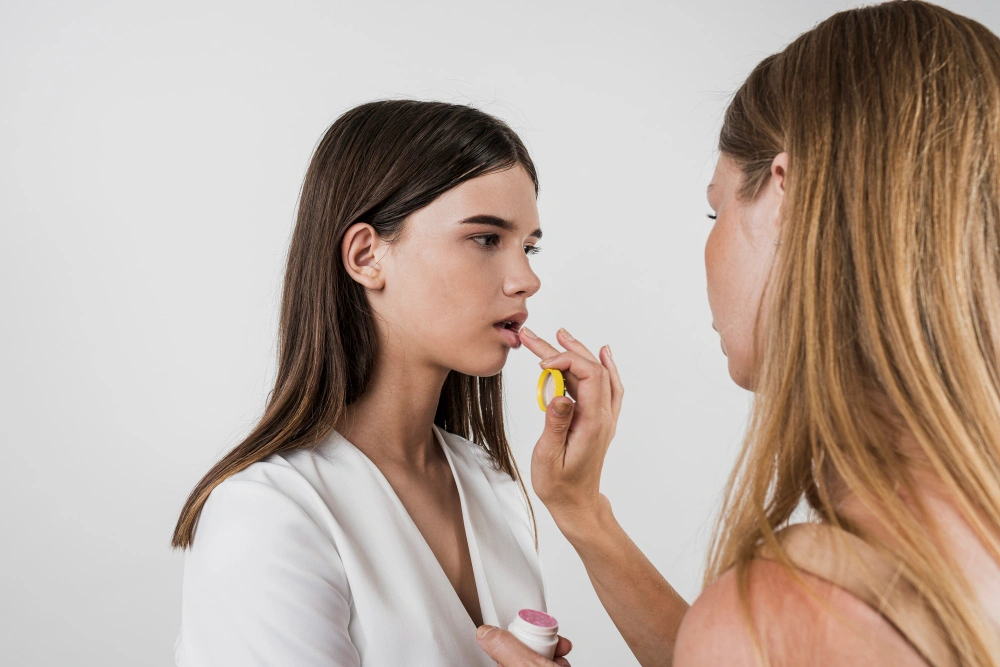Manfaat Lip Serum