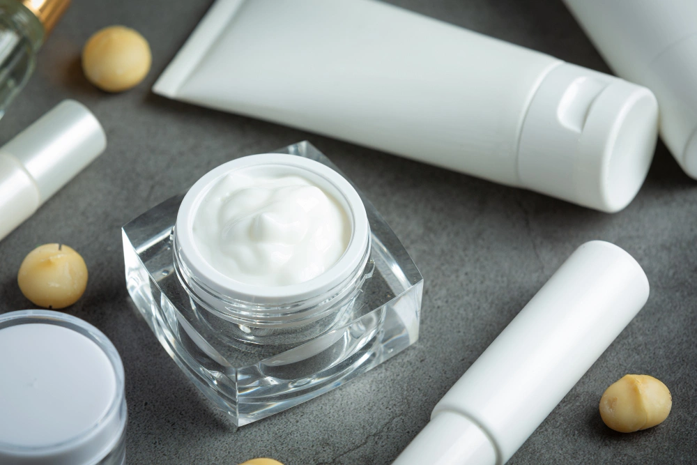 Jasa Maklon Night Cream